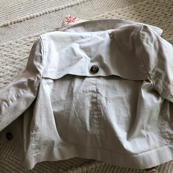 Laundry by Shelli Segal Cropped Tan Jacket Trench - Picture 3 of 4